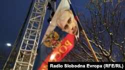 Noćni vukovi i zastave s Putinom na neustavnom obilježavanju Dana Republike Srpske