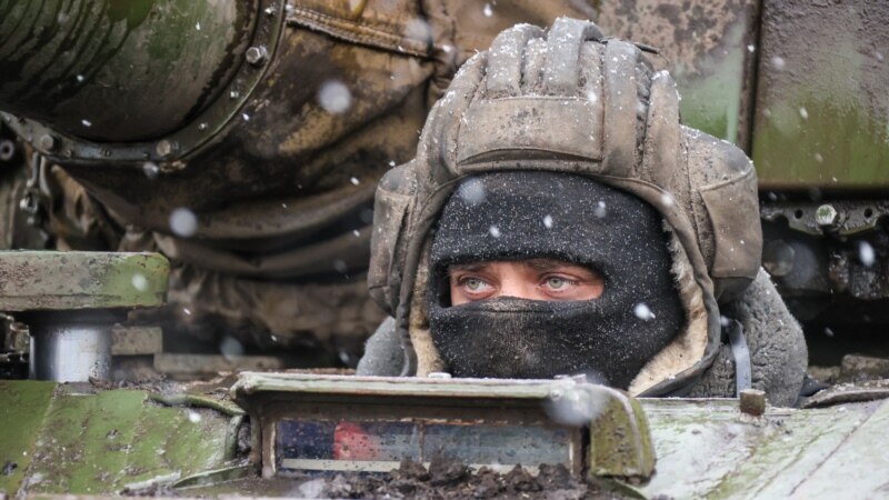 «Верстка»: военные РФ и их родственники массово жалуются на задержки выплат