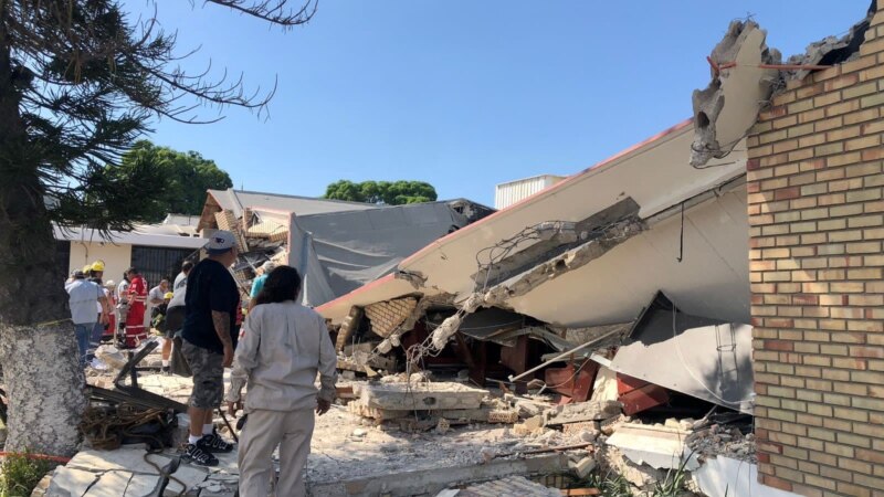U Meksiku najmanje devet stradalih nakon urušavanja krova crkve