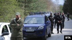 Мястото на инцидента е на пътя между Самоков и София, близо до местност "Ярема".