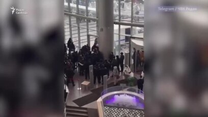 Власть борется с неформалами