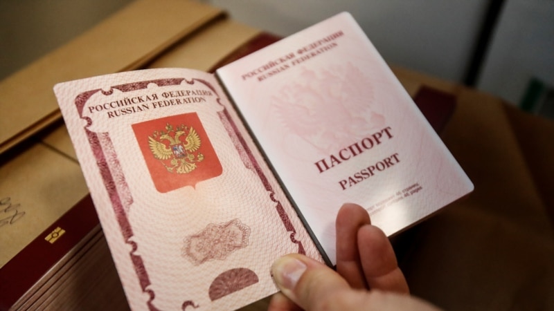 Ростовского чиновника подозревают в сокрытии иностранного вида на жительства