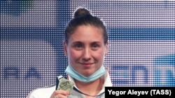 Сууда сүзүү боюнча Европанын үч жолку чемпиону Анастасия Кирпичникова.