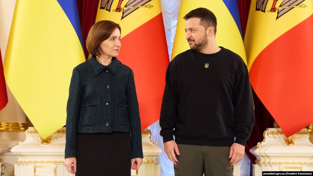 Maia Sandu și Volodimir Zelenski în timpul unei întâlniri la Kiev, în noiembrie 2023.