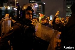 Израилдин Стамбулдагы консулдугунун алдында митинг. 17-октябрь.