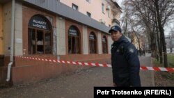 Resmiler ýangynyň häzir doly aýdyň bolmadyk sebäplerini derňemek üçin ýörite komissiýanyň düzülendigini aýtdylar.