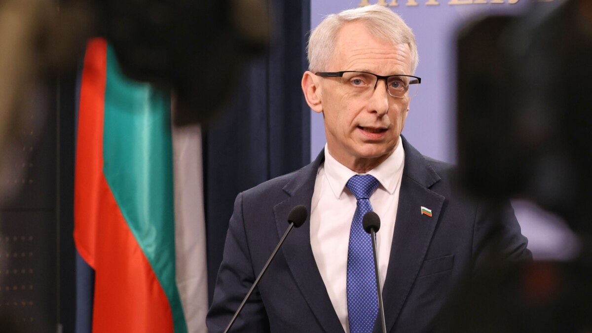 Премиерът Николай Денков каза в четвъртък, че ротацията в правителството