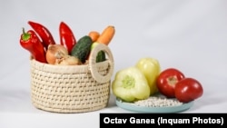 Adaosul comercial la alimentele de bază a fost plafonat de mai multe ori în ultimii ani.