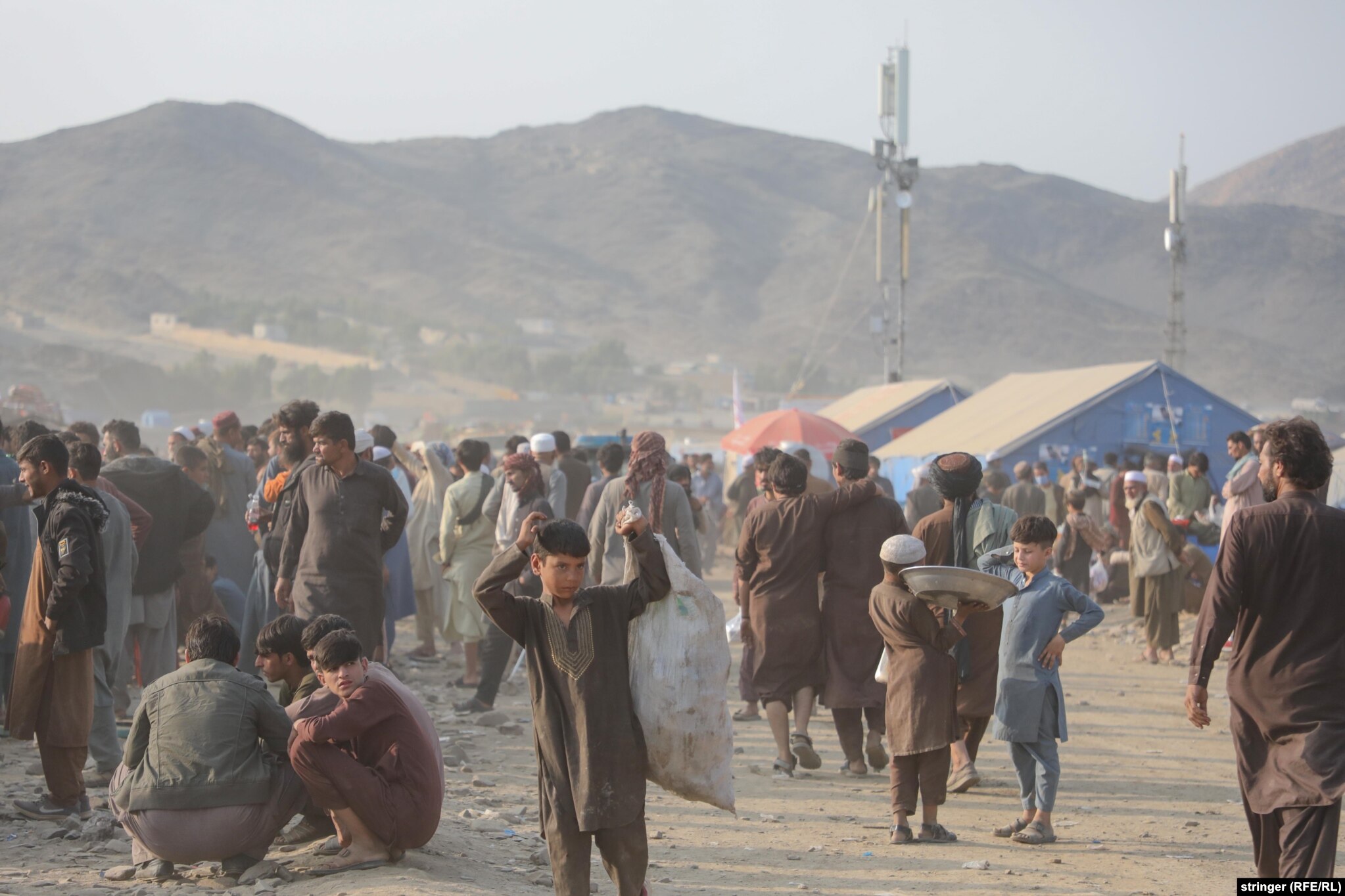 A large number of Afghans are in need of humanitarian aid after losing their possessions and livelihoods in Pakistan.