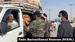 عکس له ارشیفه اخیستل شوی دی