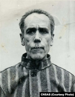 Pantelimon Halippa, unul din liderii Unirii Basarabiei cu România, în cei doi ani de Sighet. Aici, în penitenciarul aflat „unde se agață harta în cui” după cum spun istoricii, a fost predat trupelor NKVD, adică servicilor secrete sovietice și trimis în Siberia.
