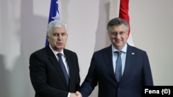 Predsednik Hrvatske demokratske zajednice BiH Dragan Čović i premijer Hrvatske Andrej Plenković, Mostar, 2. maj 2023.