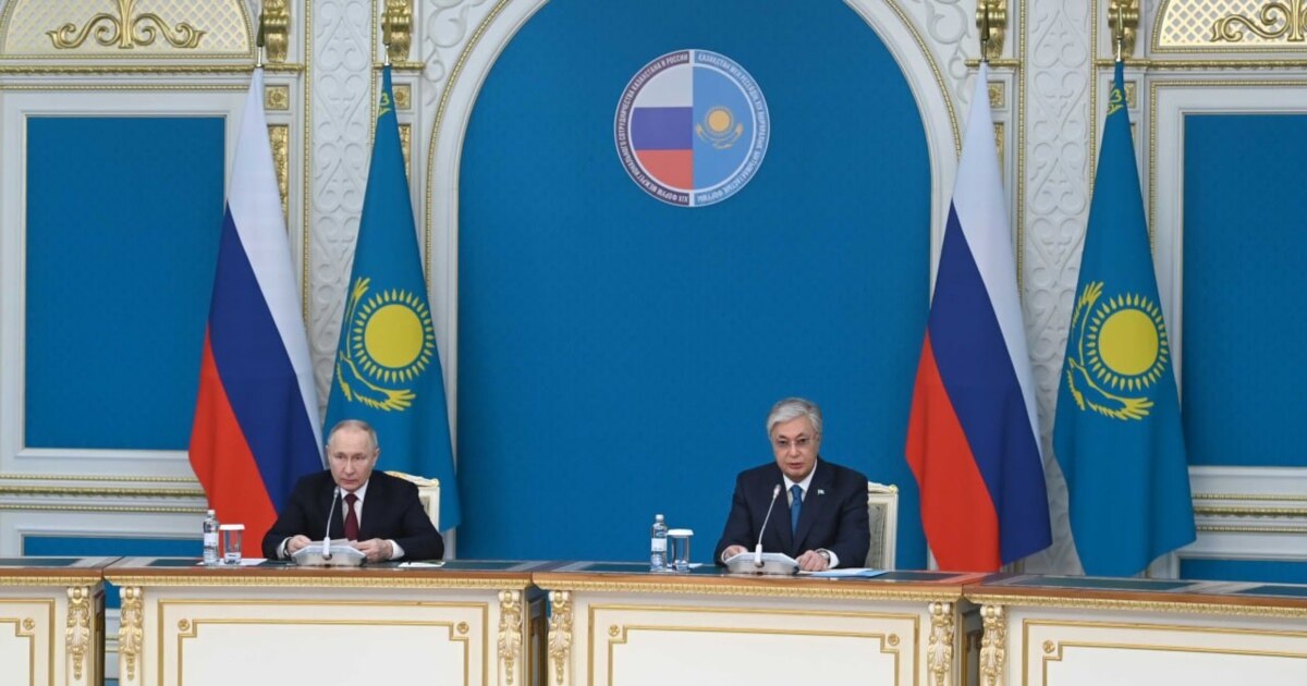 Жігітті жыныстық қатынасқа көндірген қыздың видеосы Топтық секс: екі еркек пен әйел