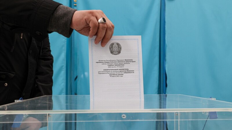 «Старые все, назарбаевские!» Как в Алматы (не)голосовали 19 марта