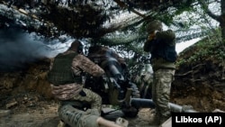 Українські військові біля Мар’їнки (фото ілюстраційне)
