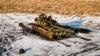 Уничтоженный российский танк в Харьковской области Украины