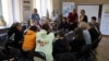 Оксана Шелест з колегами під час заняття для родин переселенців у Запоріжжі, 4 листопада 2023 року