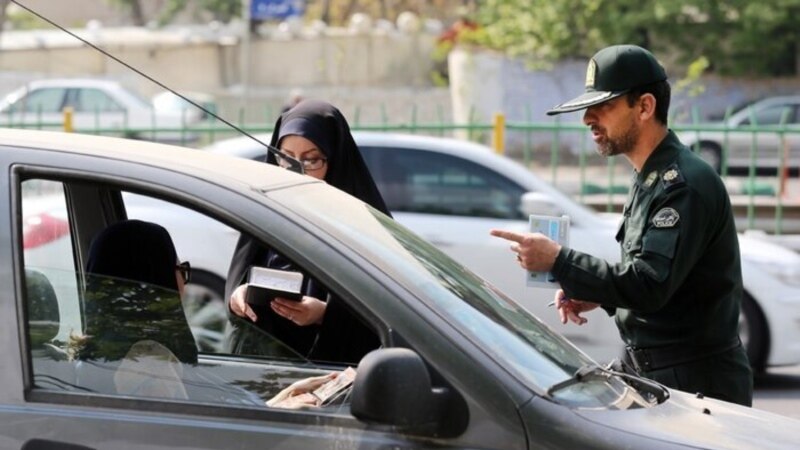 ادامه واکنش‌ها به خبر جریمه «سه میلیون تومانی» برای مخالفان حجاب اجباری