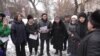 "Мыйзам бузулуп жатат". 11 журналисттин жакындары бийликке кайрылды
