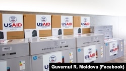 «آژانس توسعه جهانی ایالات متحده» معروف به USAID یکی از نهادهایی است که تامین و ارسال کمک‌ها را برعهده داشته است