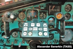 Контролното табло на Ту-144