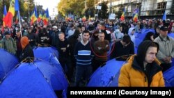 Alexandr Cocii a fost prezent la cel puțin o demonstrație din seria organizată la Chișinău de fostul Partid Șor și descrisă de autoritățile occidentale drept campanie sprijinită de Rusia pentru destabilizarea Republicii Moldova. 