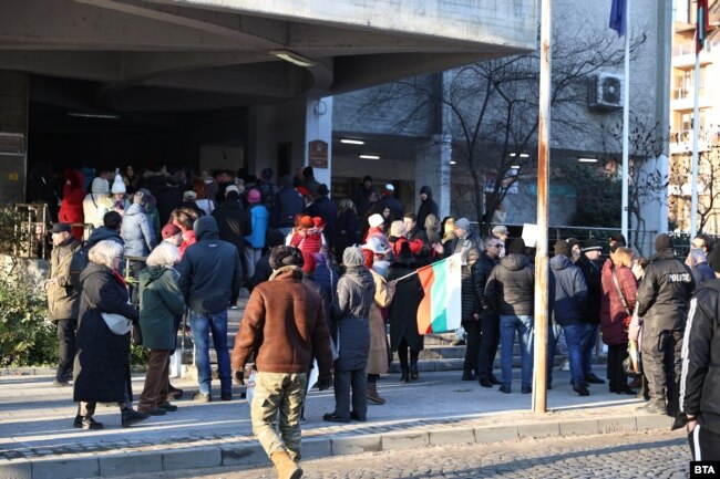 Protesta në Plovdiv për transferimin e monumentit Alyosha në muze, 17 janar 2024