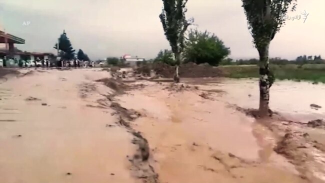 بغلان کې درانه سیلونه: سلګونه کسان مړه او زرګونه کورونه ویجاړ شوي