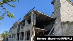 Разрушенные здания села Давыдов Брод, апрель 2023 года