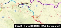 În imagine, tronsonul de 41 de kilometri (încercuit cu negru, pe hartă) Poarta Sălajului - Zalău - Nușfalău (județul Sălaj), care include tunelul Meseș. Până la vama Borș, doar 2 tronsoane - de 13,5 km și 5,5 km, sunt deschise circulației (cu roșu).