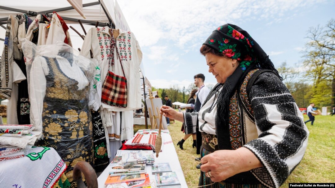 Producători în festivalul Suflet de România.