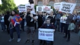 Многотысячные протесты в Ереване из-за территориальных уступок Баку
