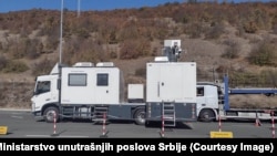 Mobilni skener kineskog proizvođača Nuctech postavljen u istočnoj Srbiji, 29.10.2023.