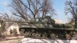 Памятник-танк перенесут из центра Душанбе в Парк Победы 