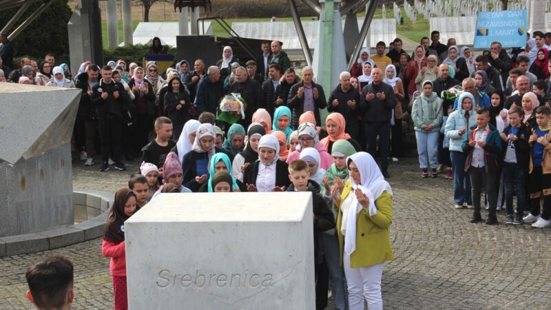 Dan nezavisnosti BiH obilježen odavanjem počasti žrtvama genocida u Srebrenici 
