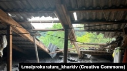 Наслідки одного з попередніх російських ударів по Богодухову, архівне фото