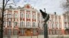 Жительницу Петербурга отчислили из СПбГУ из-за дела о "дискредитации"