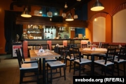 A varsói Budzma étterem, amelyet Vaszil és felesége, Volha nemrég nyitott meg