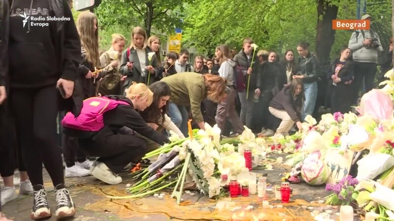Tišina, muk i suze za žrtve masovne pucnjave u Beogradu 