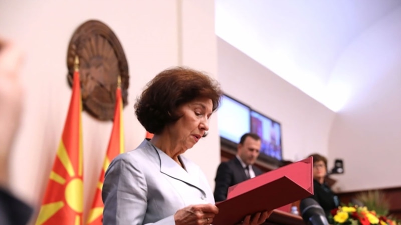 Davkova betohet si presidente e Maqedonisë së Veriut