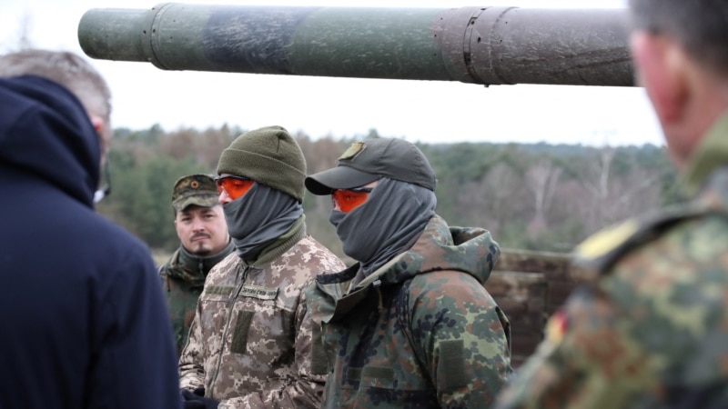 مرور هفتگی رسانه‌های آلمان؛ طرح شرکت تسلیحاتی آلمانی برای تولید تانک‌های پیشرفته در اوکراین