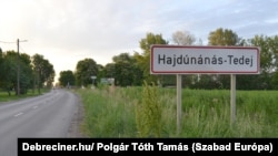 Hajdúnánási városrész, ahol a 2024. júniusi választáson nyertes ellenzéki polgármesterjelölt apjának van cége. Ezt a vállalatot vádolta környezetszennyezéssel a fideszes városvezetés és a kormánypárti média. A hatósági vizsgálat a cég szerint nem talált hibát