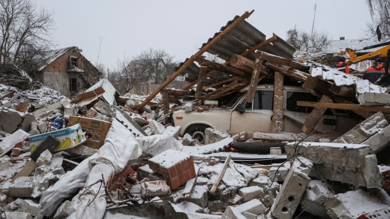 Ukrayinağa qarşı raketa darbesinde 4 insan elâk oldı, 38 yaralandı - ukrayin polisi