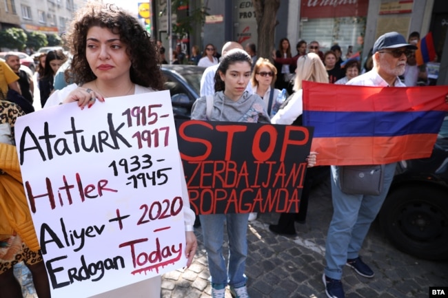 Шествието в София се събра пред сградата на Европейската комисия