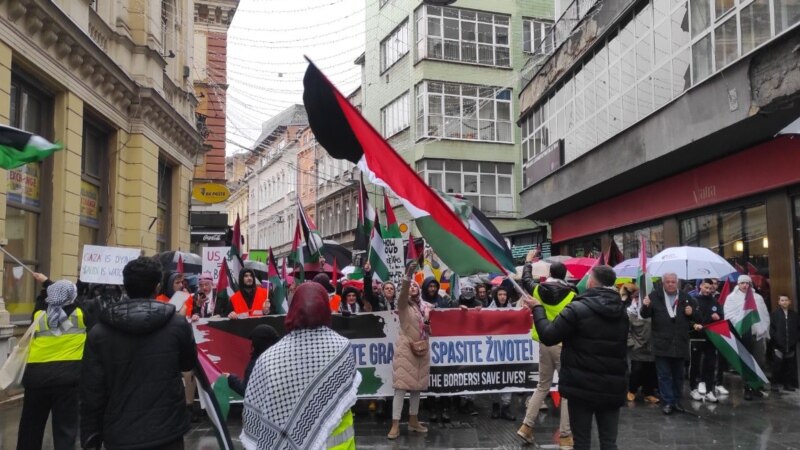 U Sarajevu šetnja podrške Gazi: 'Ne smiju više ginuti djeca'