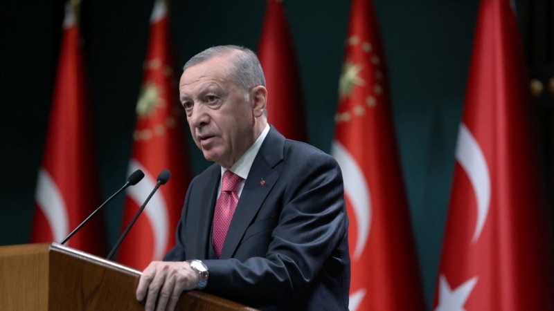Рәҗәп Эрдоган намзәте Төркия президентын сайлауга рәсми тәкъдим ителде