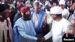 Čestitanje novoizabranom predsjedniku  nakon što je proglašen pobjednikom na predsjedničkim izborima u Nigeriji, u predizbornom štabu Stranke, u Abudži, Nigerija, 1. marta 2023. 