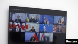 Илустрација на вонредната средба на претставниците на Г7 