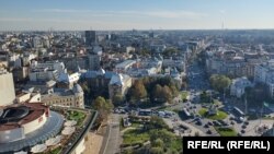 Bucureștiul este unul dintre cele mai aglomerate și gălăgioase orașe din Europa, potrivit unui studiu privind traficul auto realizat în octombrie 2023 de un producător de sisteme GPS. 
