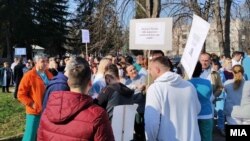 илустрација од протестот на здравствените работници, февруари 2023